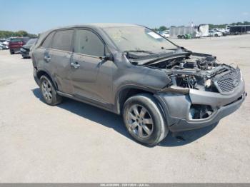  Salvage Kia Sorento