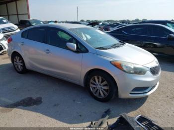  Salvage Kia Forte
