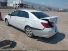 Toyota Avalon Xls Image 8