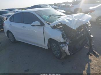  Salvage Kia Rio