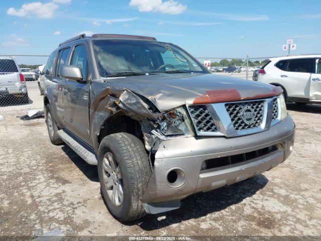  Salvage Nissan Pathfinder