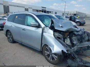  Salvage Nissan Pathfinder