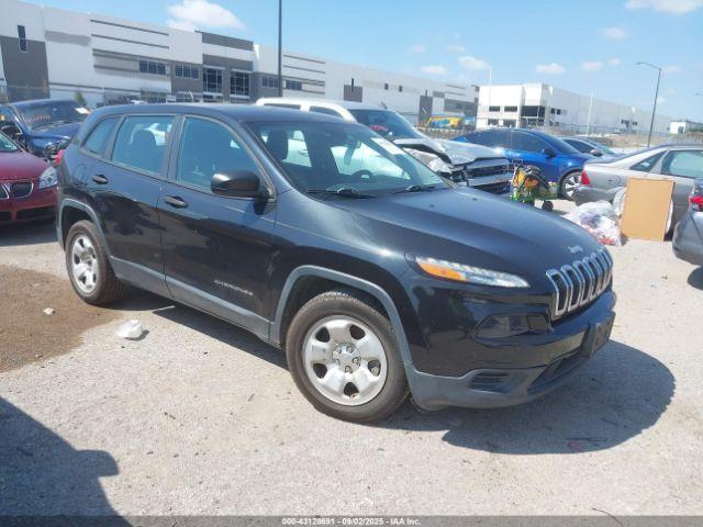  Salvage Jeep Cherokee