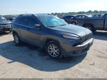  Salvage Jeep Cherokee