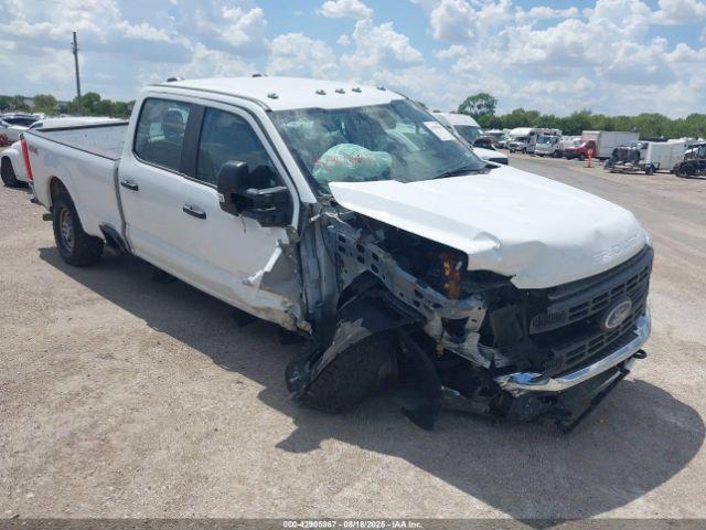  Salvage Ford F-250