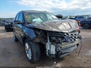  Salvage Ford Explorer