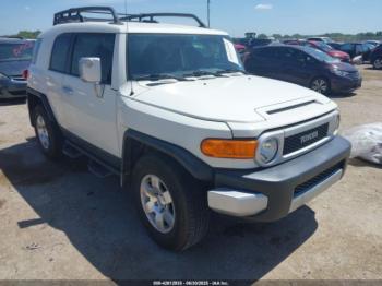  Salvage Toyota FJ Cruiser