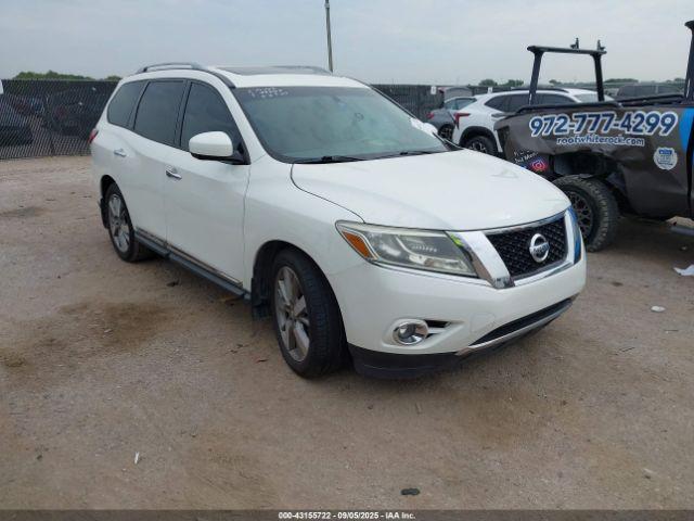  Salvage Nissan Pathfinder