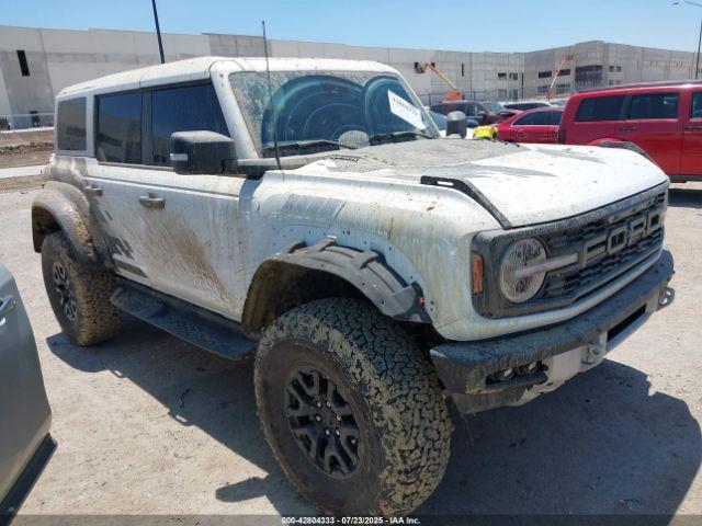  Salvage Ford Bronco