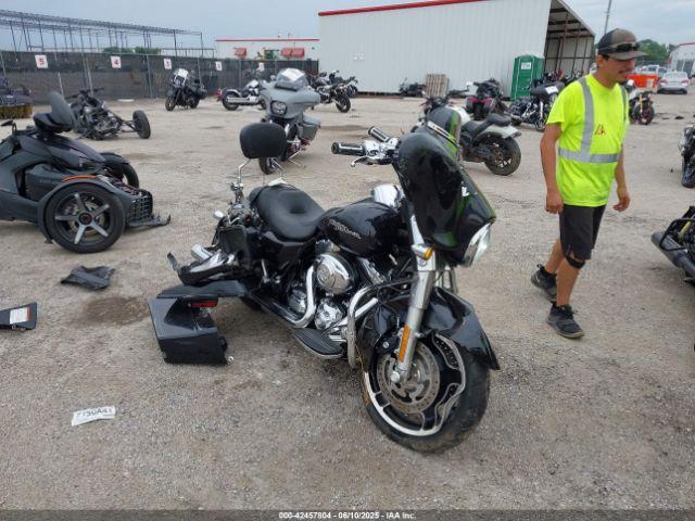  Salvage Harley-Davidson Flhx