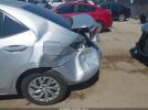 Toyota Corolla Le Image 13