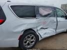 Chrysler Pacifica Limited Image 3