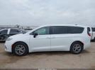 Chrysler Pacifica Limited Image 15