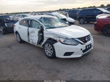  Salvage Nissan Altima