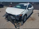 Toyota Camry Le Image 16