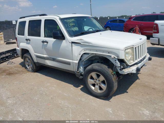  Salvage Jeep Liberty