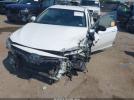 Toyota Camry Le Image 7