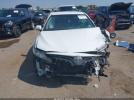 Toyota Camry Le Image 10