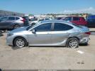 Toyota Camry Le Image 16