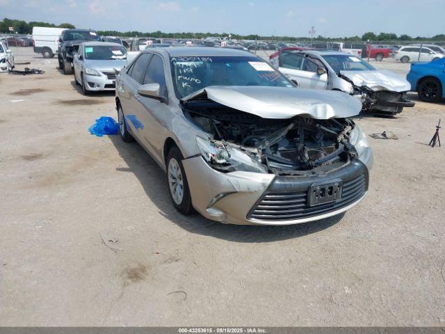  Salvage Toyota Camry