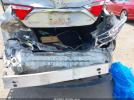 Toyota Camry Le Image 6