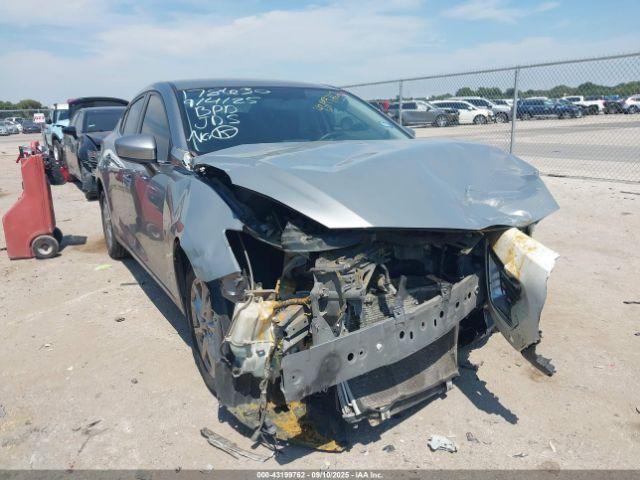  Salvage Mazda Mazda3