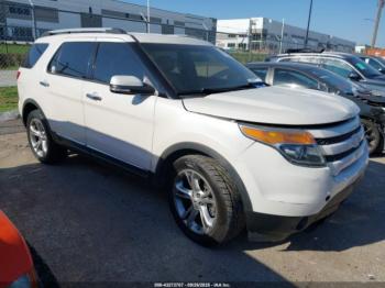  Salvage Ford Explorer