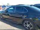 Toyota Camry Se Image 13