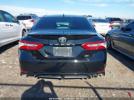 Toyota Camry Se Image 11