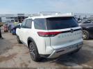 Nissan Pathfinder Platinum 4wd Image 2
