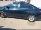 Toyota Camry Le Image 10