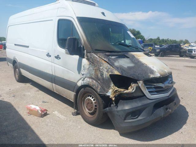  Salvage Freightliner Sprinter 2500