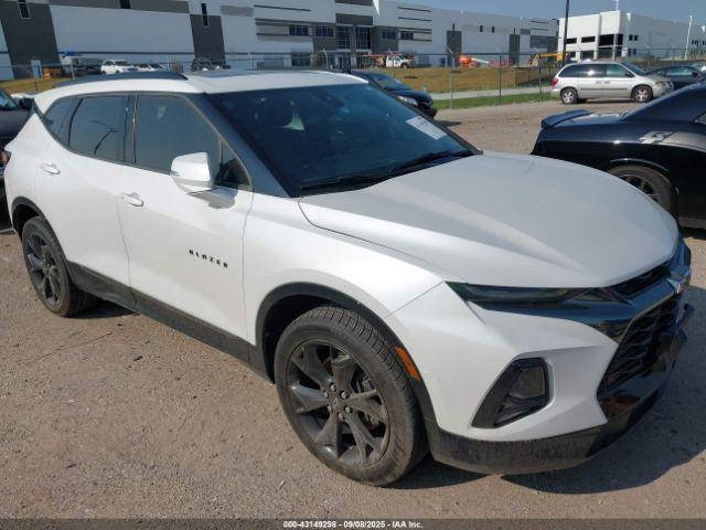  Salvage Chevrolet Blazer