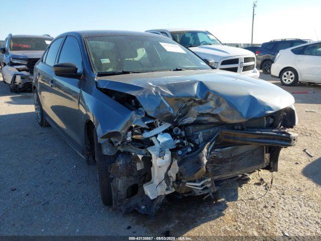 Salvage Volkswagen Jetta
