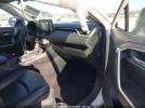 Toyota RAV4 Xle Premium Image 4