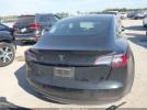 Tesla Model 3 Image 18