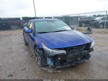  Salvage Hyundai ELANTRA
