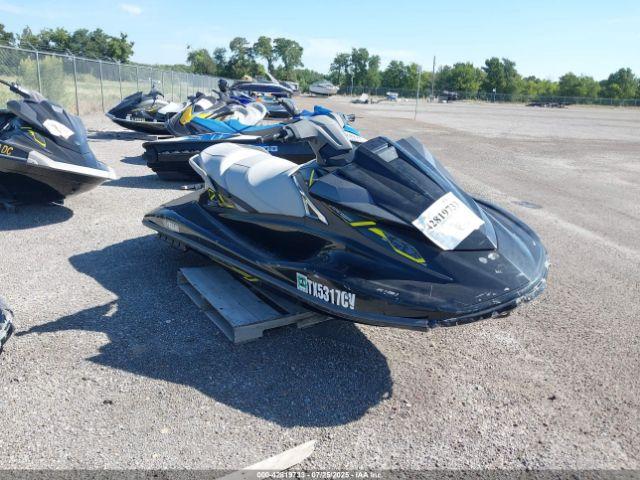  Salvage Yamaha Vx