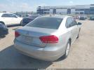 Volkswagen Passat 2.5l S Image 2