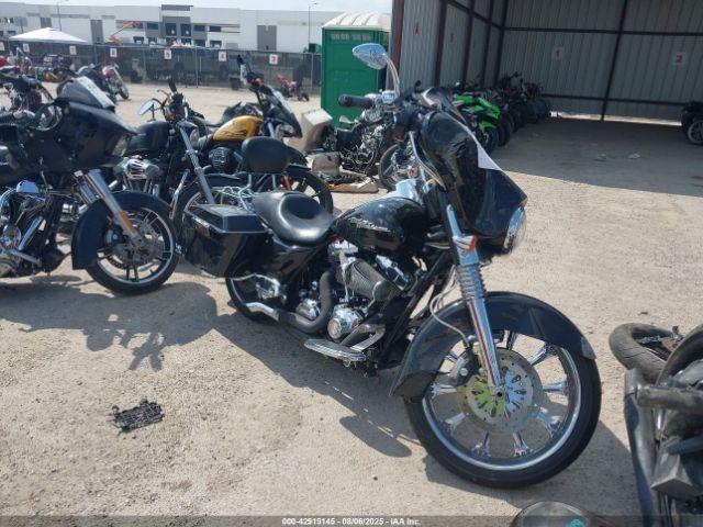  Salvage Harley-Davidson Flhx