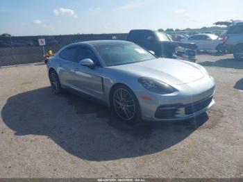  Salvage Porsche Panamera