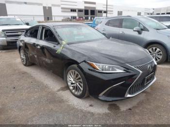  Salvage Lexus Es