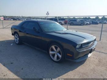  Salvage Dodge Challenger