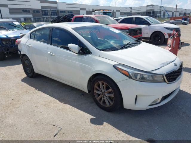  Salvage Kia Forte