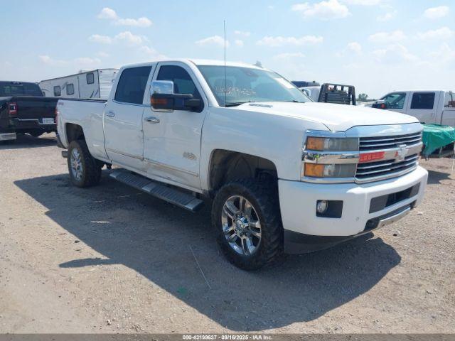 Salvage Chevrolet Silverado 2500