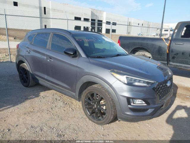  Salvage Hyundai TUCSON