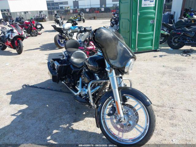  Salvage Harley-Davidson Flhx
