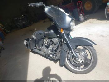  Salvage Harley-Davidson Flhx