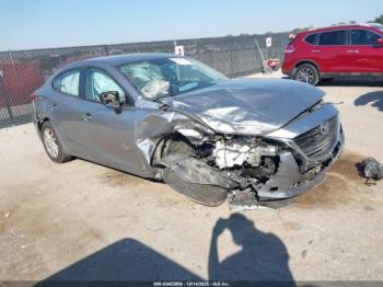  Salvage Mazda Mazda3