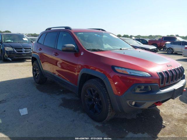  Salvage Jeep Cherokee